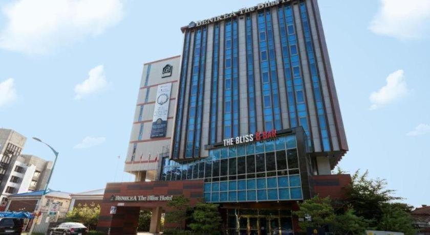 Benikea The Bliss Hotel Incheon Exterior photo