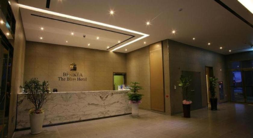 Benikea The Bliss Hotel Incheon Exterior photo