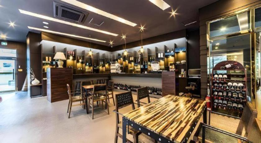 Benikea The Bliss Hotel Incheon Exterior photo
