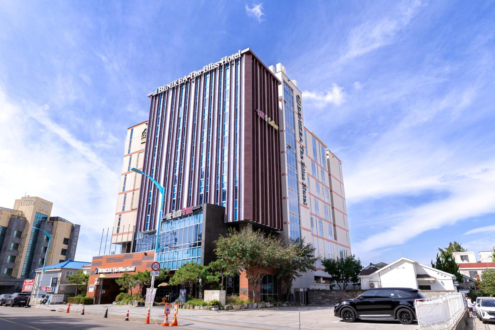 Benikea The Bliss Hotel Incheon Exterior photo