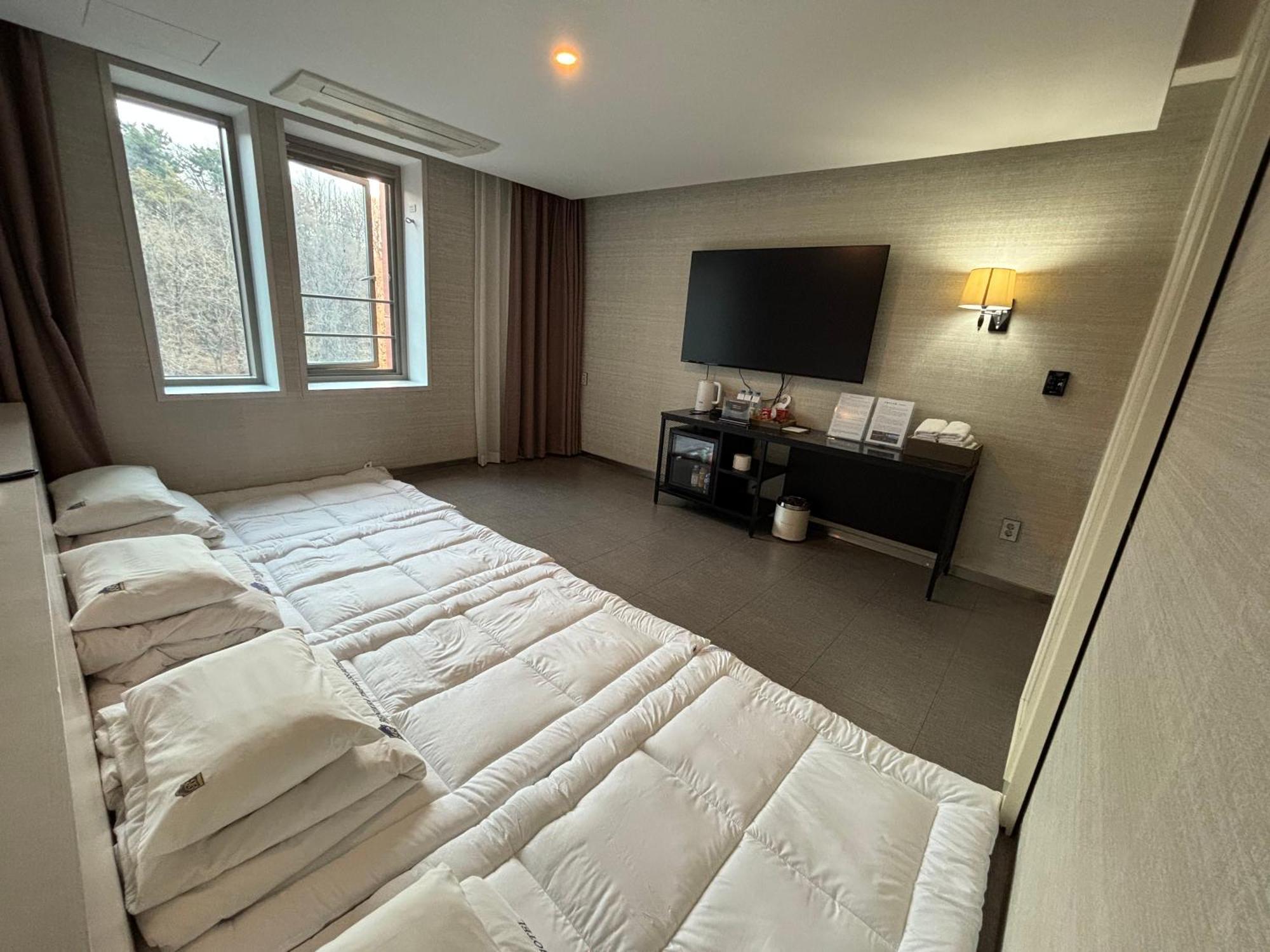 Benikea The Bliss Hotel Incheon Exterior photo